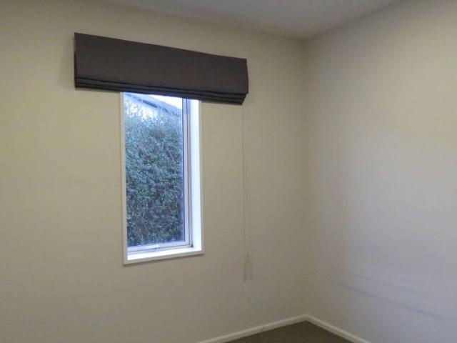 Apartment for rent in Chaslands, Canterbury