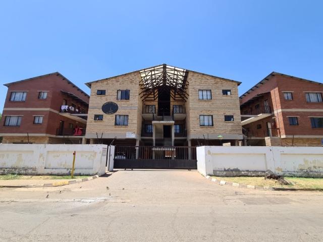 Apartment for rent in Allen Grove, Kempton Park