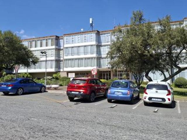 Apartment for sale in Nooitgedacht, Gauteng