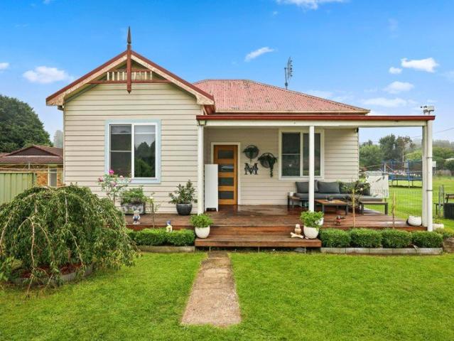 House for rent in Robertson, New South Wales
