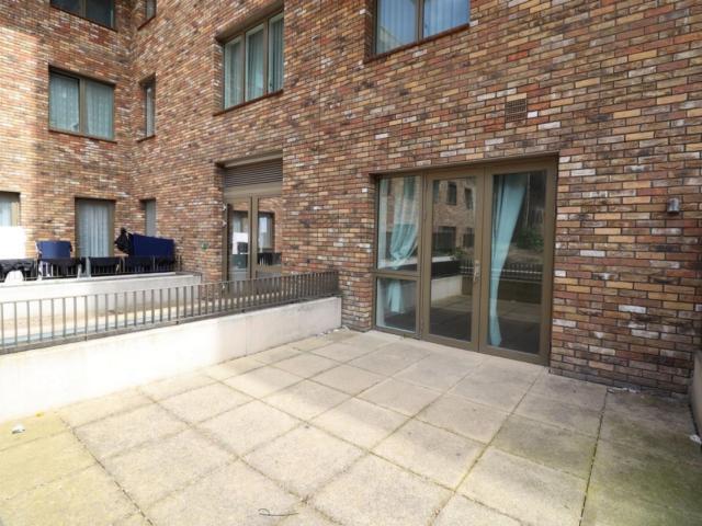Apartment for rent in Reach, Greater London