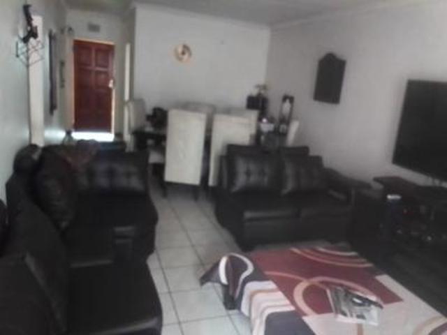 Apartment for sale in Ekurhuleni, Gauteng