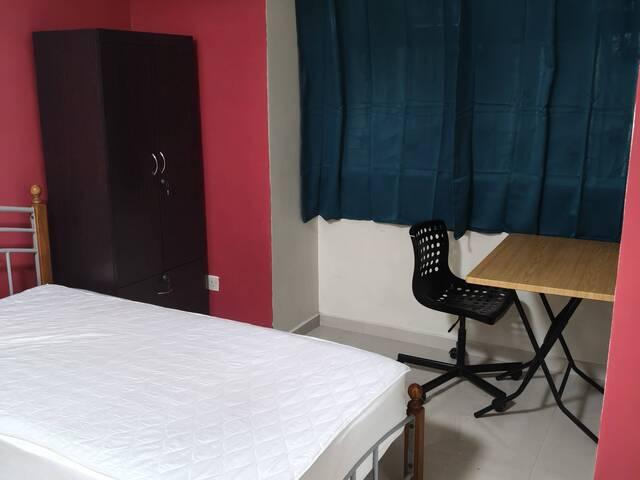 Room for rent