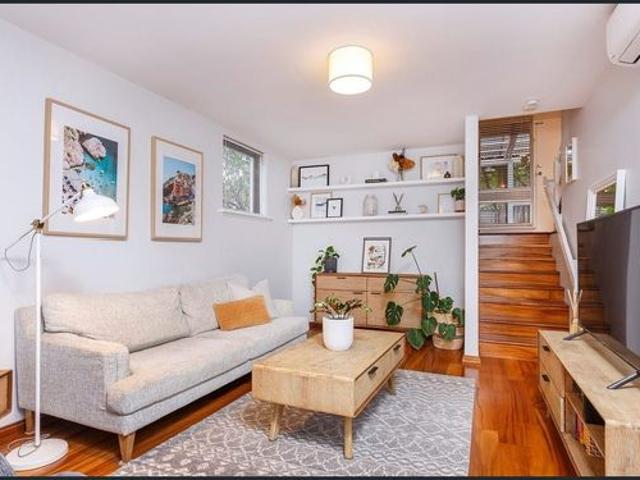 Townhouse for rent in South Perth, Perth