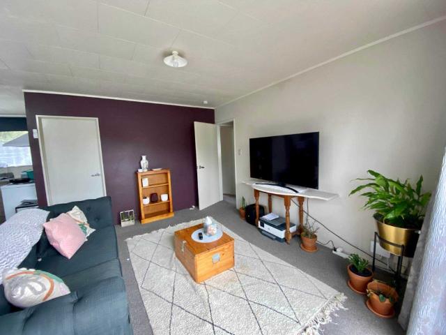 Apartment for rent in Rānui, Henderson-Massey