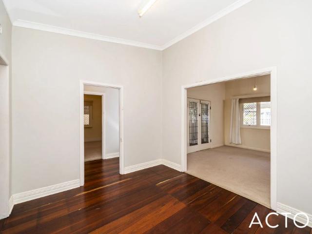 House for rent in Curtin, Perth