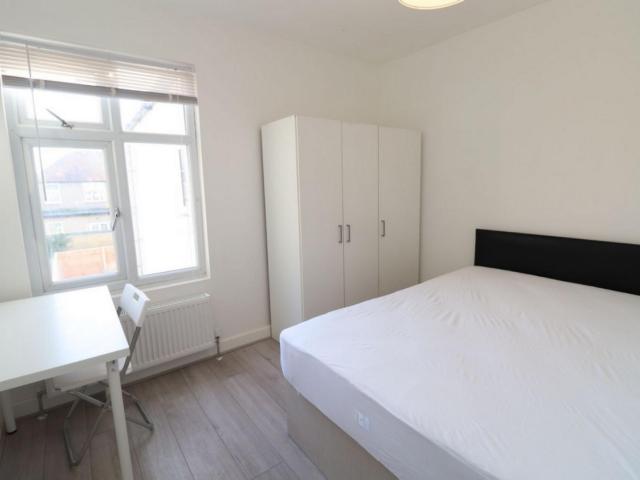 Room for rent in London Borough of Hounslow, Greater London