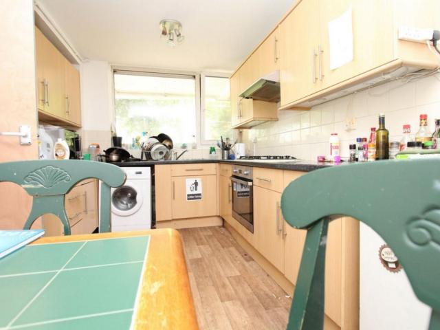 Room for rent in Old Ford, Bow