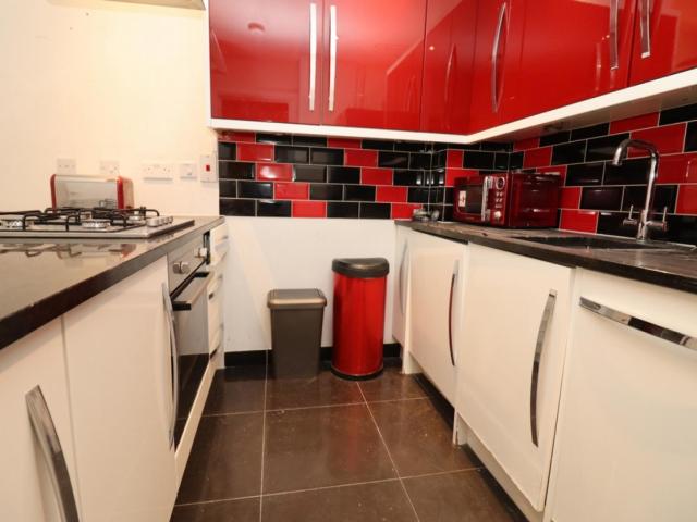 Room for rent in Bromley-by-Bow, Poplar Grove