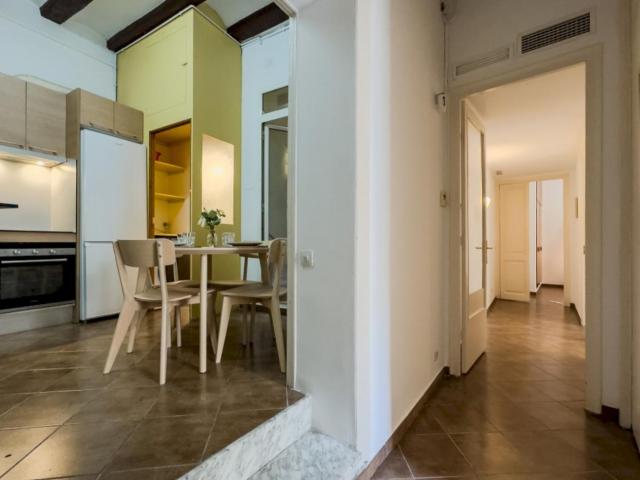 Apartamento en alquiler en Ciutat Vella, Barcelona