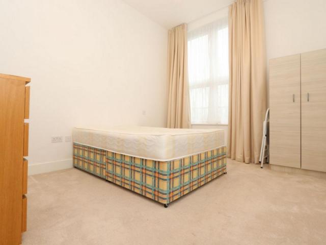 Room for rent in Barnsbury, Greater London