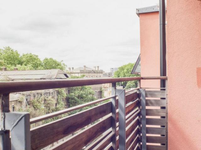 Room for rent in Limehouse, Greater London