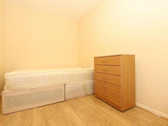 Room for rent in Bethnal Green, Greater London