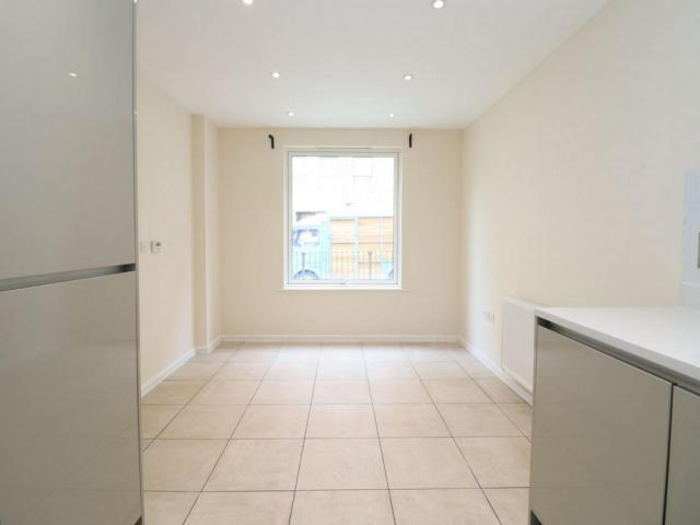 Room for rent in London Borough of Ealing, Greater London
