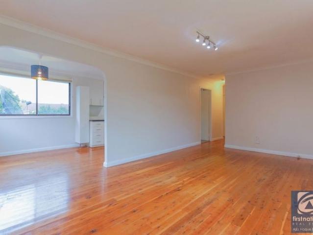 House for rent in Glenfield, Sydney