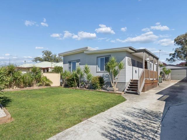 House for sale in Brisbane Grove, New South Wales