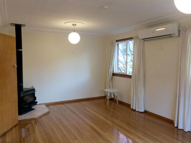 House for rent in Otakou