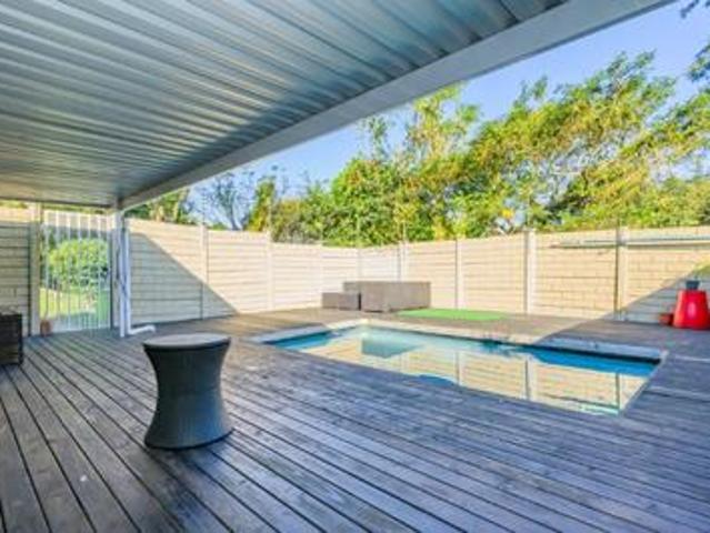 House for sale in Queensburgh, Kwazulu-natal