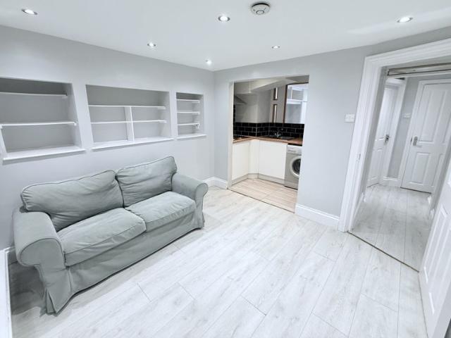 Apartment for rent in Leytonstone, Greater London