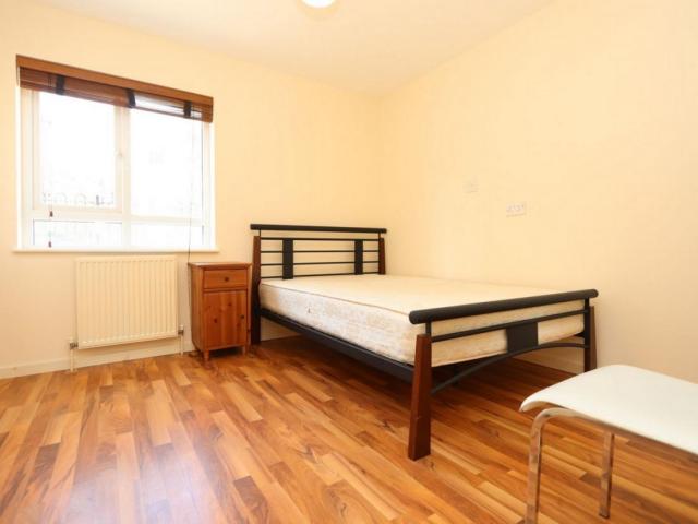 Room for rent in Old Kent Road, Greater London