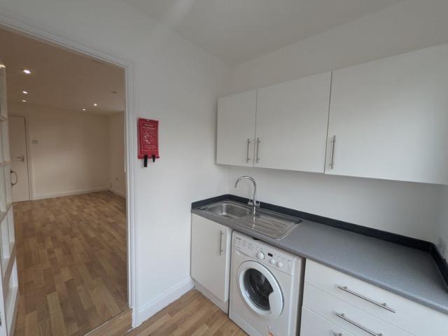 Studio for rent in Palmers Green, Greater London