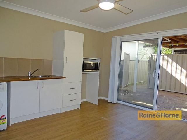 Granny Flat for rent in Umina Beach, New South Wales
