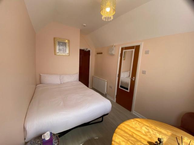 Studio for rent in Harringay, Greater London