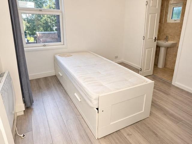 Studio for rent in London Borough of Camden, Greater London