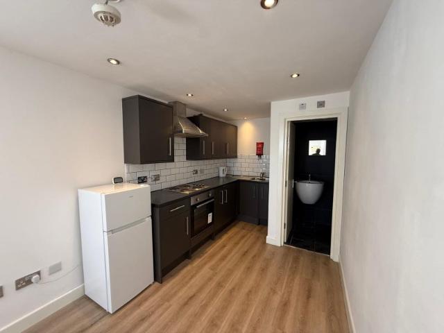Studio for rent in Feckenham, City Of Bristol
