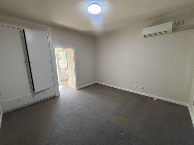 Granny Flat for rent in Albury, New South Wales