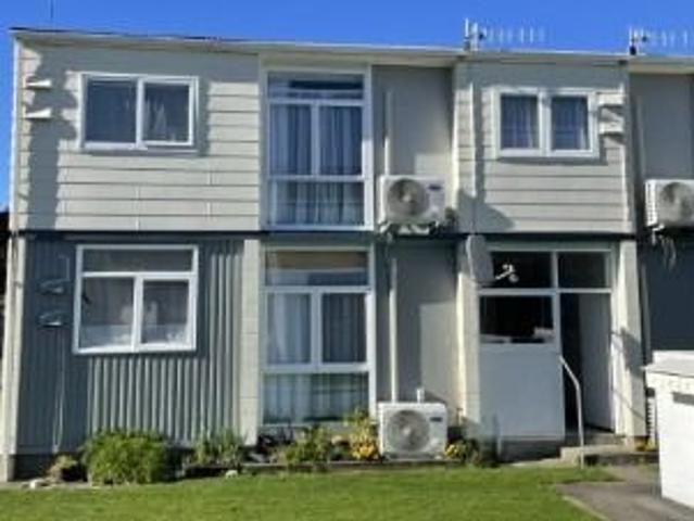 Apartment for rent in Days Bay, Wellington