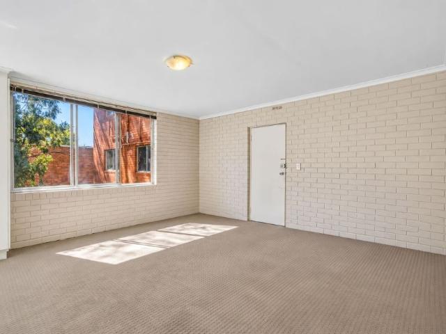 Apartment for rent in Sandy Bay, Hobart
