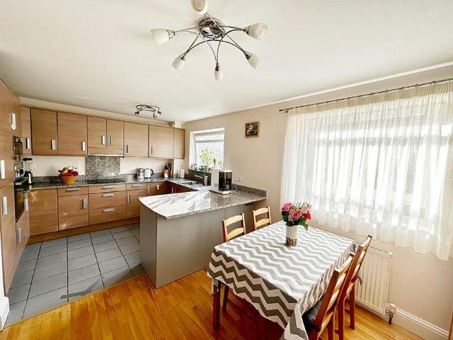 Apartment for rent in London Borough of Croydon, Addiscombe