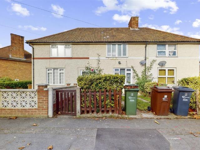 House for rent in London Borough of Barking and Dagenham, Greater London