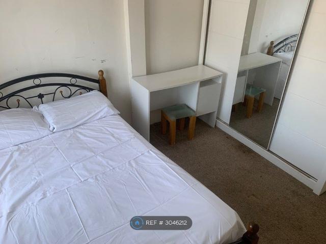 Room for rent in London Borough of Barking and Dagenham, Greater London