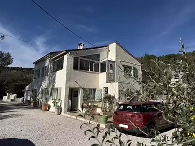 Maison vente à Brignoles, Cotignac