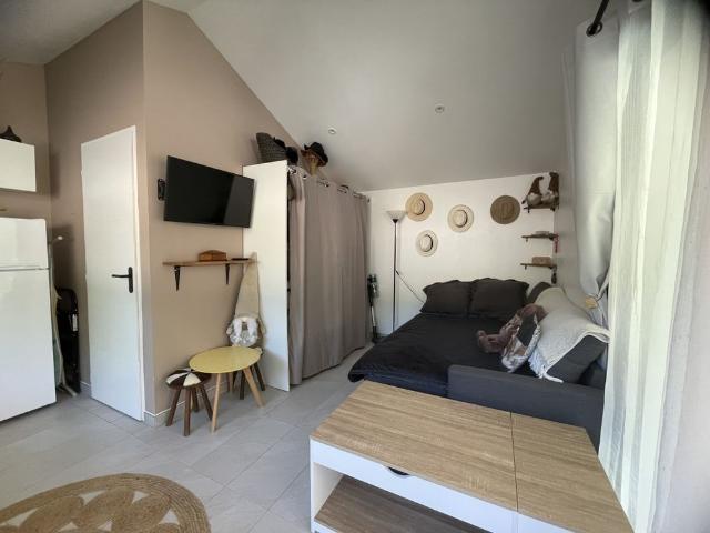 Studio location à Brignoles, Cotignac