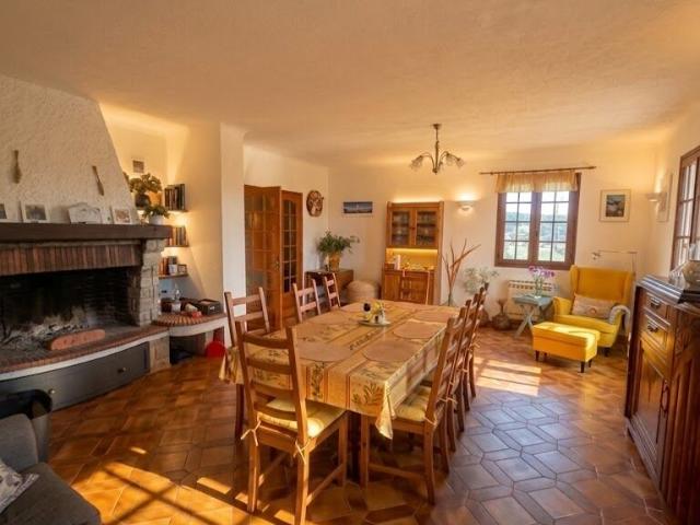 Maison vente à Brignoles, Cotignac