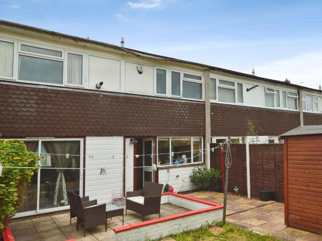 House for rent in Napsbury Park, Five Acres