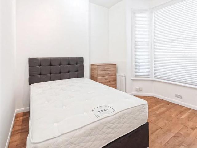 Apartment for rent in Kilburn, Greater London