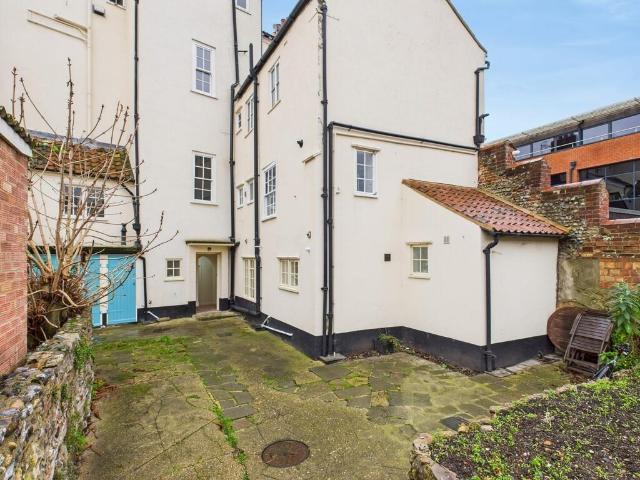 Apartment for rent in East Bank, Norfolk