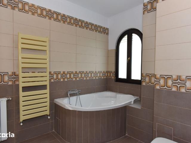 Casă închirieri
