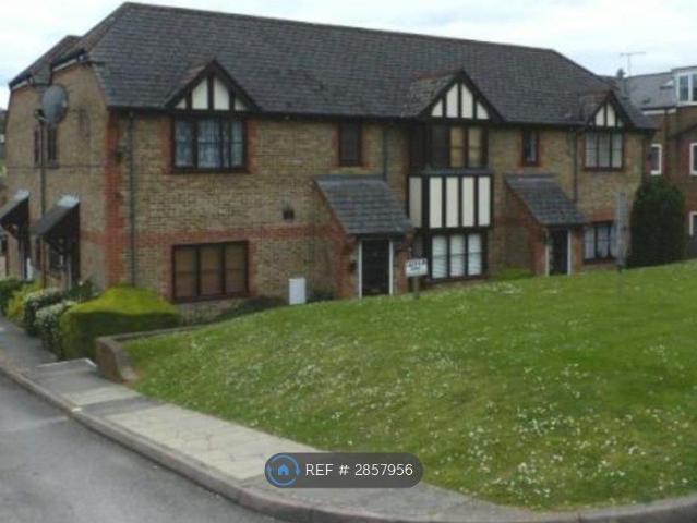 Studio for rent in Castlefield, Cressex