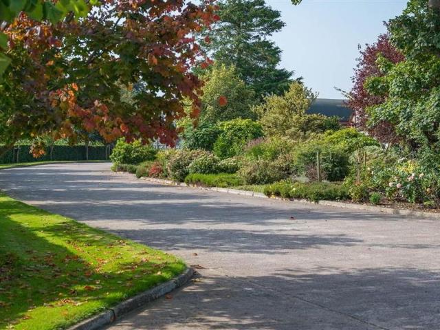 Townhouse for rent in Lisburn, Northern Ireland