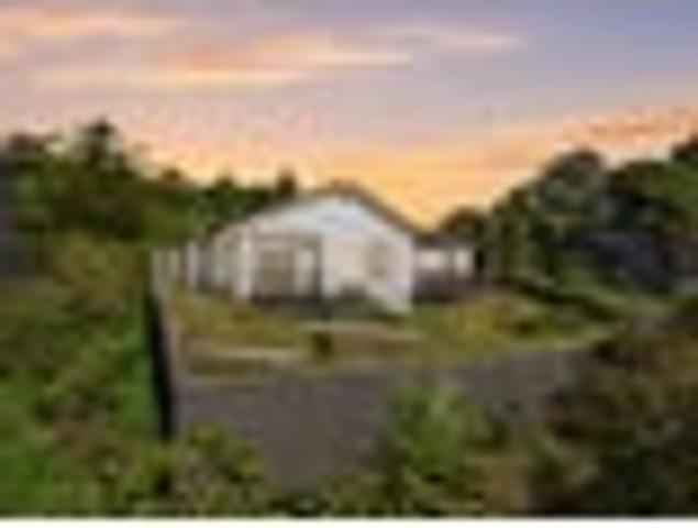 House for sale in Chaslands, Canterbury
