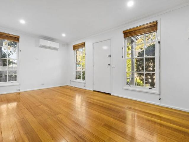 Apartment for rent in Camerons Creek, Victoria