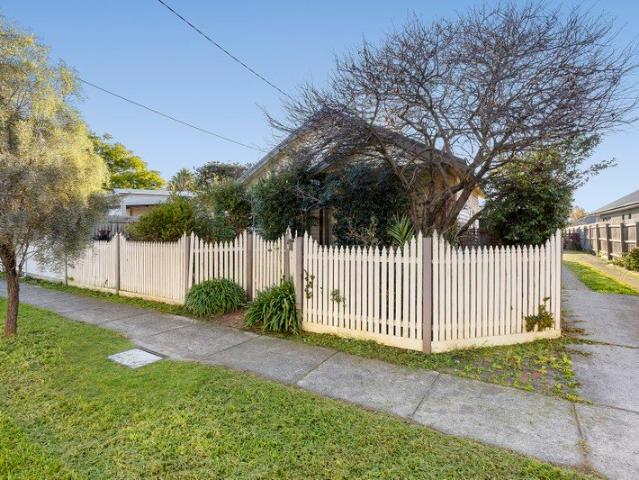 Apartment for sale in Camerons Creek, Victoria
