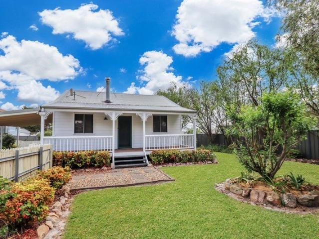 House for sale in Thulimbah, Southern Downs Regional