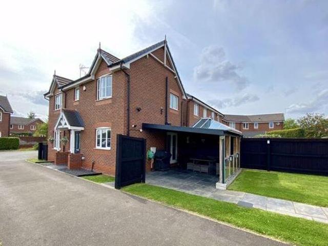 House for sale in Leftwich, Cheshire