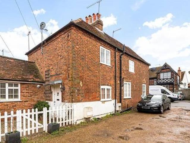 House for rent in Surrey
